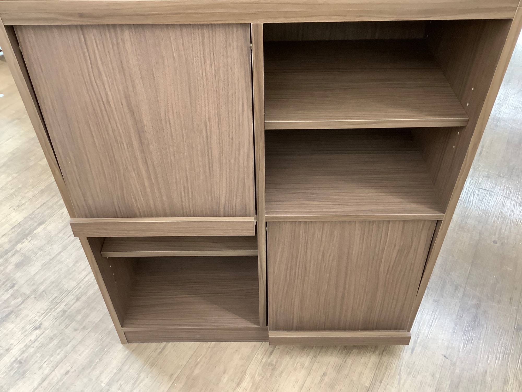 ニトリ フラップ扉本棚入荷しました！！｜2023年03月30日｜リサイクル