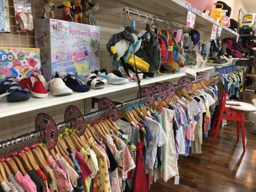 キッズ衣類の玩具