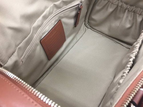 ボストンバッグのコーチ(COACH)