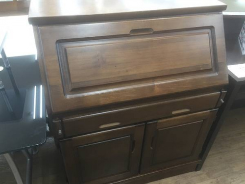 家具・インテリアのデスク