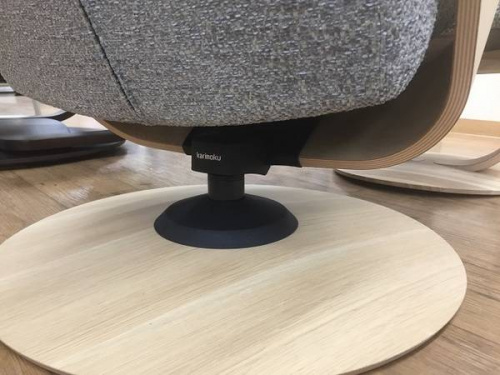 パーソナルチェアのTHE FIRST