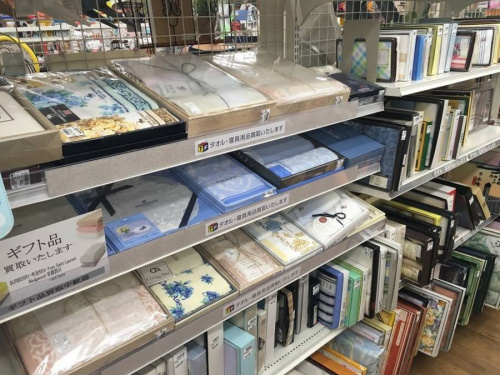 LOBMEYRの越谷店
