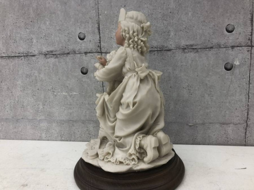 カントリー雑貨のフィギュリン