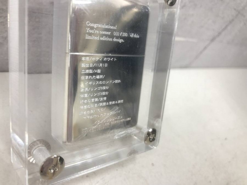 ZIPPOのHELLO KITTY