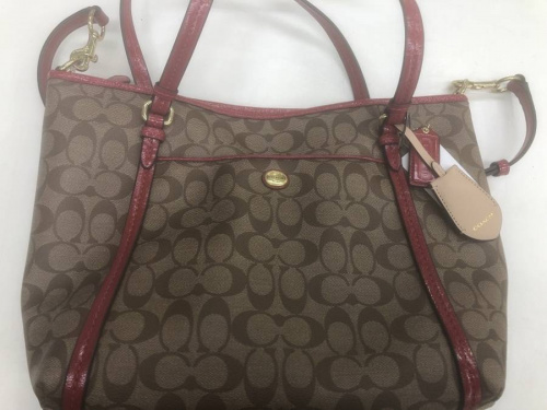 バッグのコーチ(COACH)