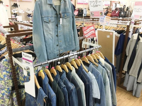 ワンピースのトレンチコート