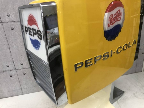 PEPSI COLAのディスペンサー