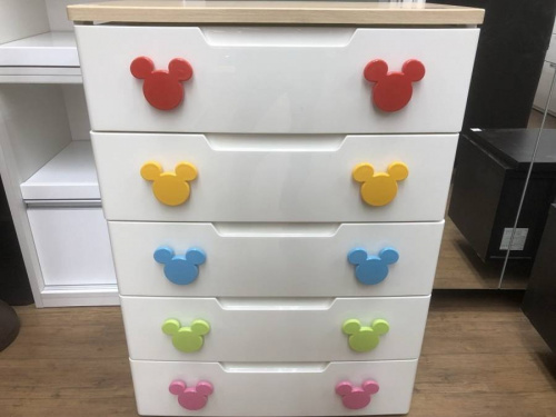 家具のチェスト