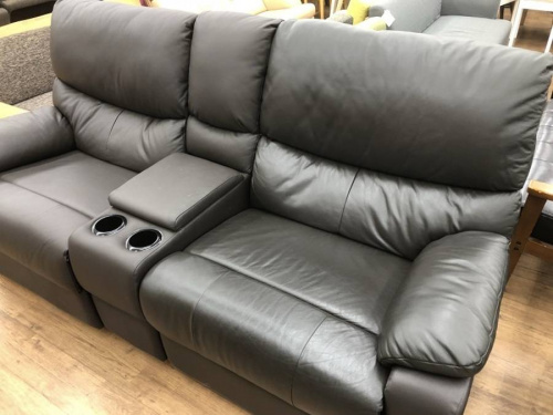 家具のソファ