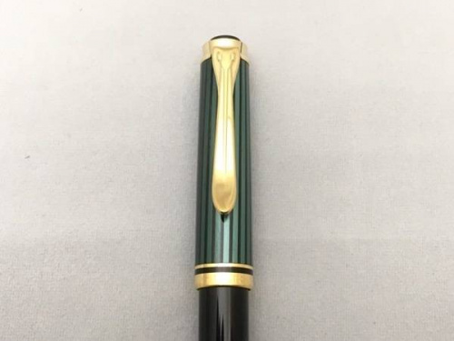 文房具のボールペン