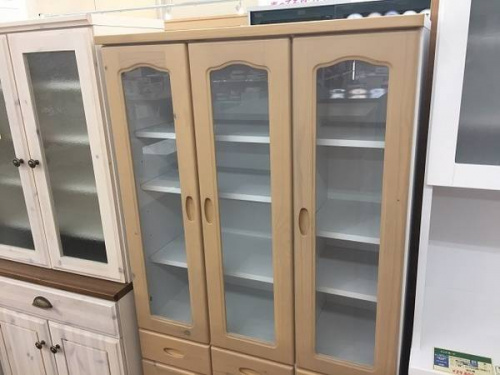 家具のカップボード・食器棚