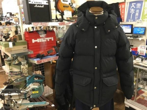 トップスのジャケット