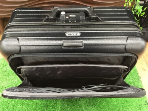 RIMOWAのビジネストロリー