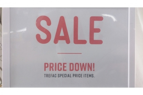 レディースファッションのSALE