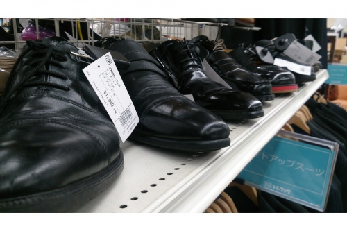 スーツのバッグ