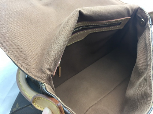 LOUIS VUITTONの越谷 草加 西新井 北千住 春日部 ブランド 販売