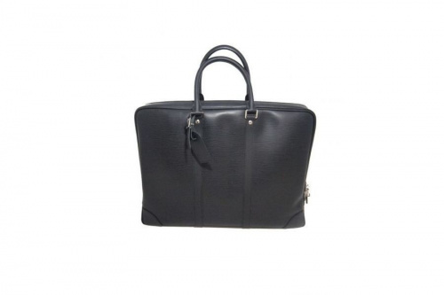 ブランド・ラグジュアリーのバッグ　ポーチ