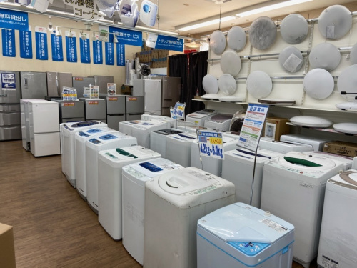 dysonの越谷 草加 西新井 北千住 春日部 家具 販売