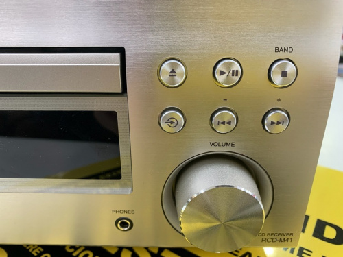 DENON デノンのCDレシーバー