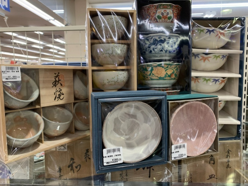 テーブルウェアの洋食器