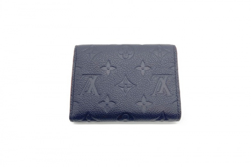 LOUIS VUITTON ルイヴィトンのバッグ 財布