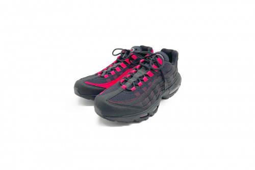 靴のスニーカー