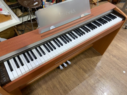 CASIO カシオのPrivia