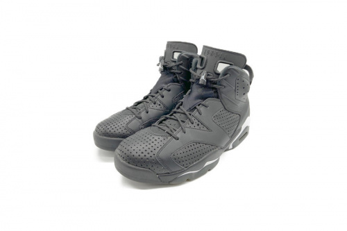 靴のスニーカー