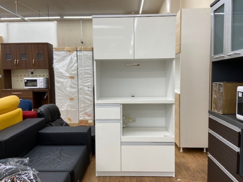 家具のカップボード・食器棚