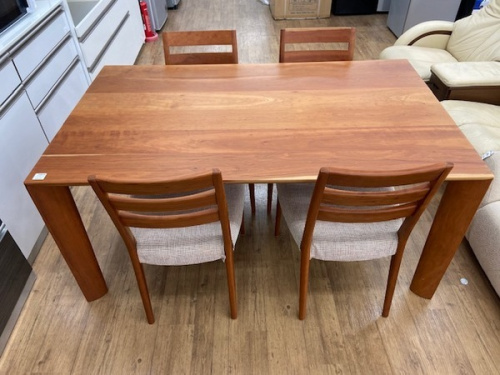 家具のダイニング5点セット