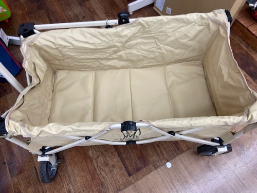 キャリーワゴンのキャンプ用品