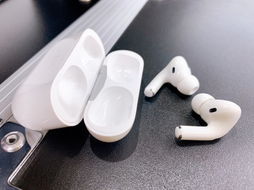 ヘッドホンのAirPods Pro