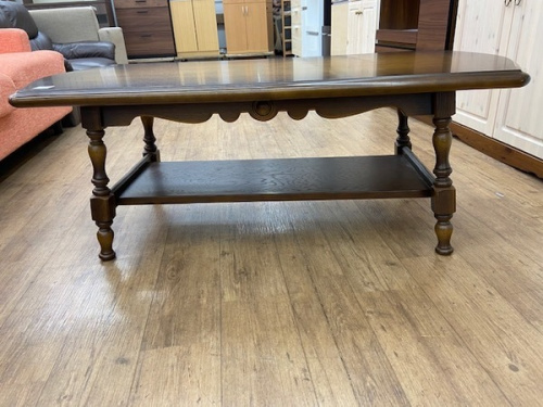 テーブルのローテーブル