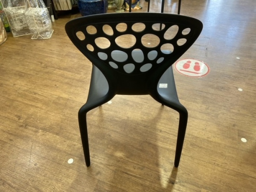デザインチェア イタリア製のMOROSO モローゾ