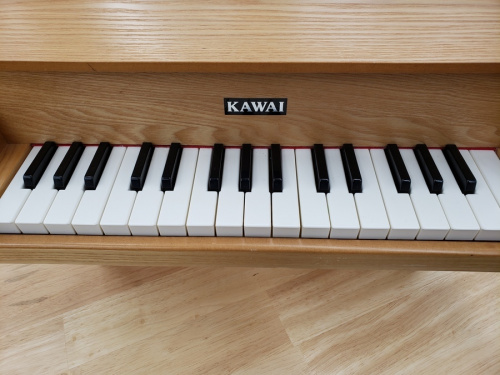 河合楽器のグランドピアノタイプ