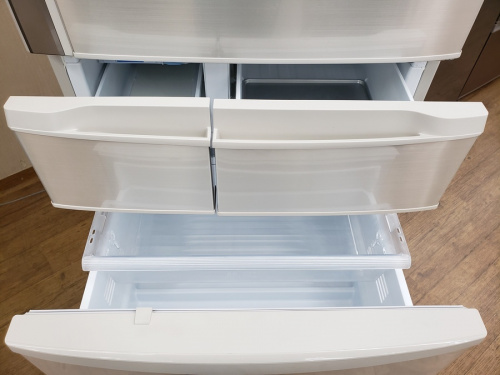 5ドア冷蔵庫のPanasonic