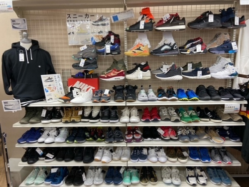 靴 シューズ スポーツ トレーニング ランニングのNIKE adidas NEW BALANCE VANS REEBOK