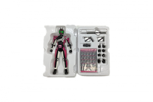 仮面ライダーディケイド 真骨彫製法