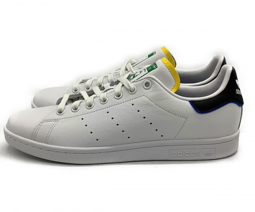 スニーカーの靴 シューズ サンダル