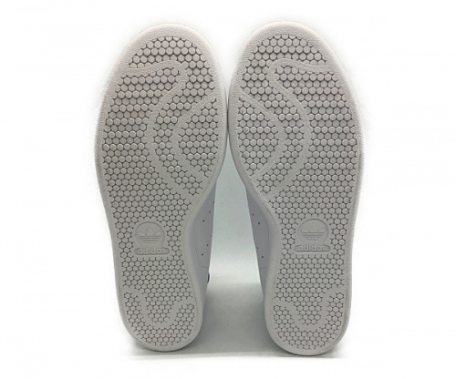 adidas アディダスの越谷 草加 西新井 北千住 春日部 レイクタウン