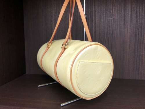 バッグのハンドバッグ