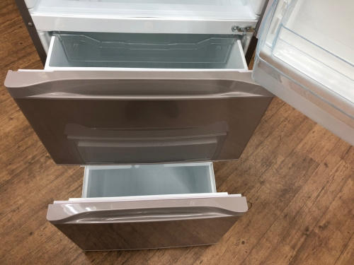 3ドア冷蔵庫のTOSHIBA