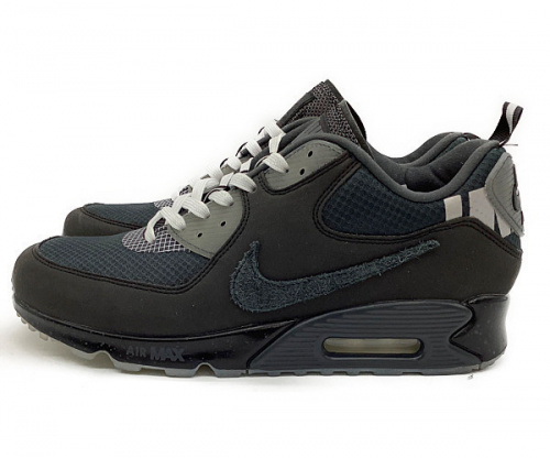 スニーカーの靴 シューズ