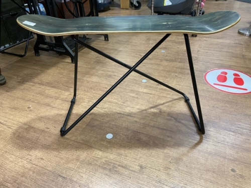 イス チェア ファニチャーのインテリア家具 デザイン家具