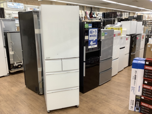 キッチン家電の冷蔵庫