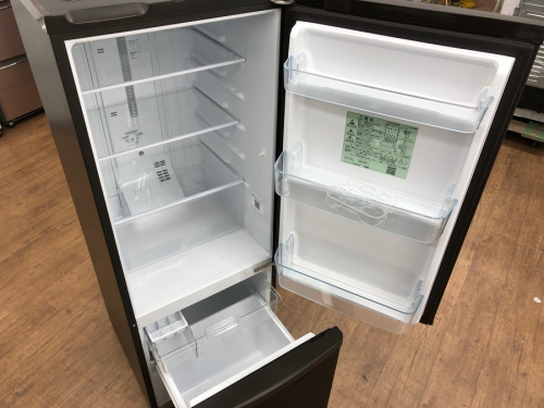 冷蔵庫の2ドア冷蔵庫