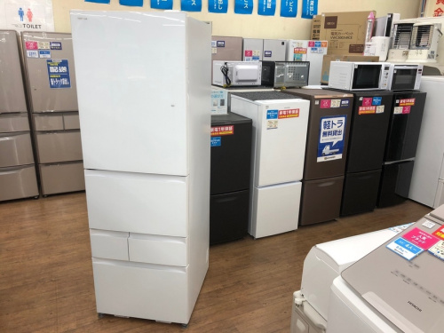 キッチン家電の冷蔵庫