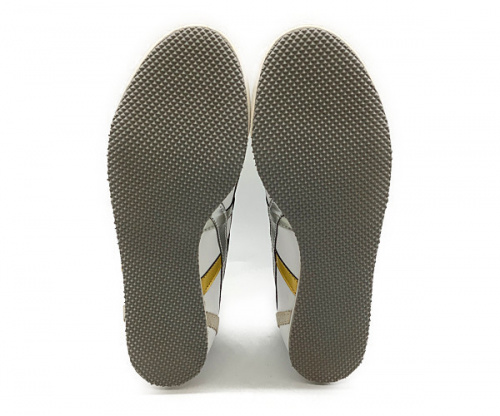 Onitsuka Tiger オニツカタイガーの越谷 春日部 草加 西新井 北千住 越谷レイクタウン 古着 衣類 アウトドア