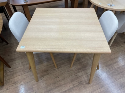 家具のダイニングセット