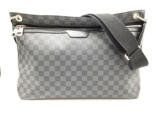 ブランド・ラグジュアリーのLOUIS VUITTON
